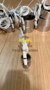 Điện Trở Đầu Vòi Phun Máy Ép Nhựa 380V 700W